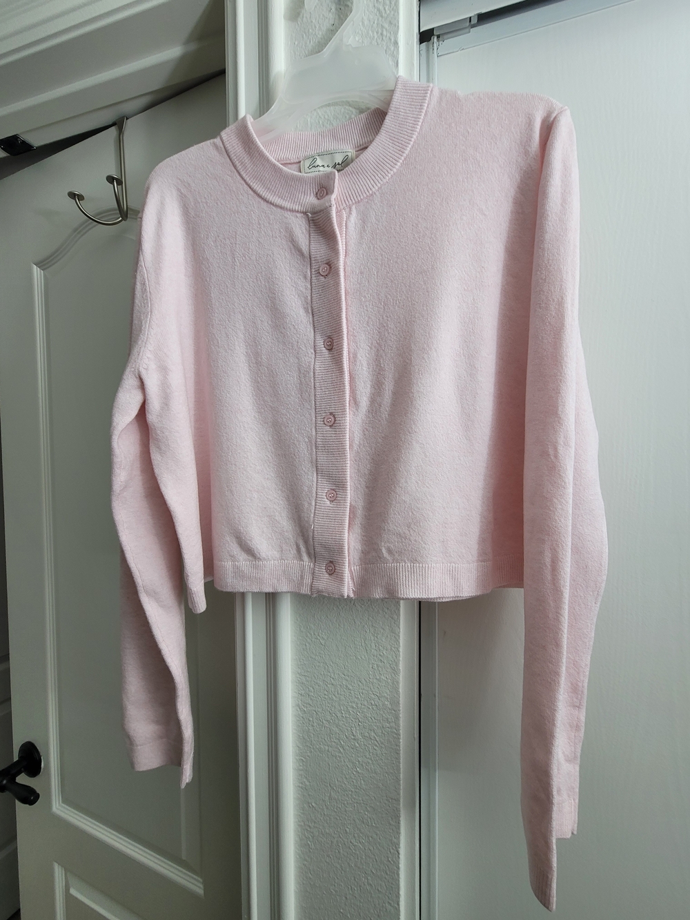 Classic Crewneck Pink Button-Up Women's Cardigan